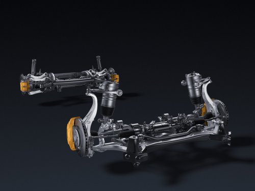 Xiaomi YU7 SUV debuts – three variants, up to 835 km range CLTC; AWD up to 690 PS/866 Nm, 0-100 in 3.23 s