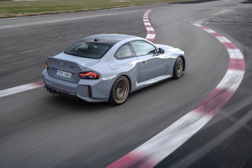 2025 G87 BMW M2 CS debuts – 30 kg lighter; 3.0L twin-turbo I6 with 530 PS; 0-100 km/h in 3.8 seconds