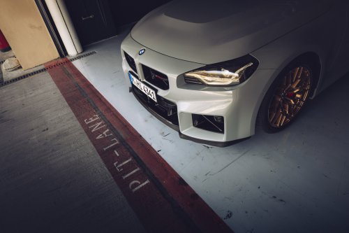2025 G87 BMW M2 CS debuts – 30 kg lighter; 3.0L twin-turbo I6 with 530 PS; 0-100 km/h in 3.8 seconds