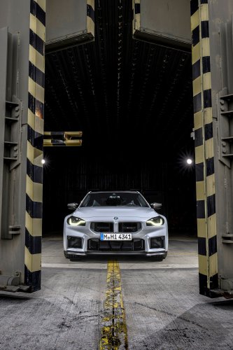 2025 G87 BMW M2 CS debuts – 30 kg lighter; 3.0L twin-turbo I6 with 530 PS; 0-100 km/h in 3.8 seconds