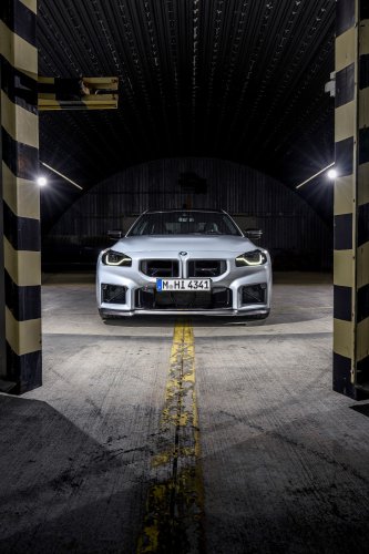 2025 G87 BMW M2 CS debuts – 30 kg lighter; 3.0L twin-turbo I6 with 530 PS; 0-100 km/h in 3.8 seconds