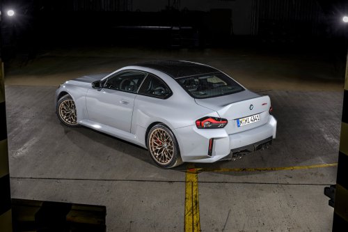 2025 G87 BMW M2 CS debuts – 30 kg lighter; 3.0L twin-turbo I6 with 530 PS; 0-100 km/h in 3.8 seconds