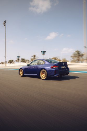 2025 G87 BMW M2 CS debuts – 30 kg lighter; 3.0L twin-turbo I6 with 530 PS; 0-100 km/h in 3.8 seconds
