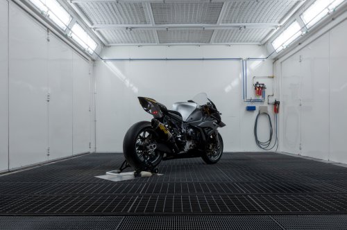 BMW Motorrad Concept RR presented at the Concorso d’Eleganza Villa d’Este show in France