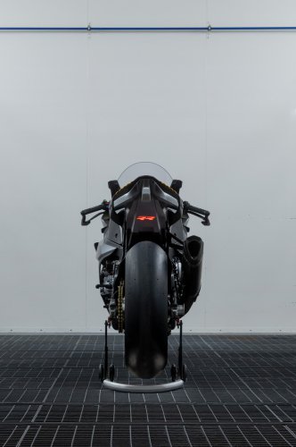 BMW Motorrad Concept RR presented at the Concorso d’Eleganza Villa d’Este show in France