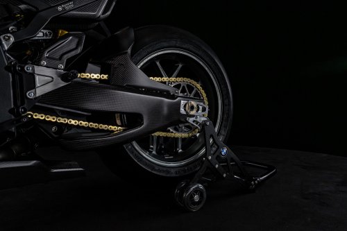 BMW Motorrad Concept RR presented at the Concorso d’Eleganza Villa d’Este show in France