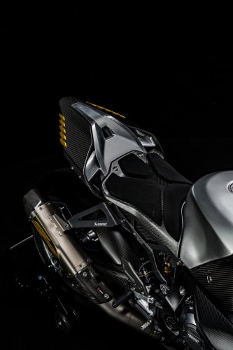 BMW Motorrad Concept RR presented at the Concorso d’Eleganza Villa d’Este show in France