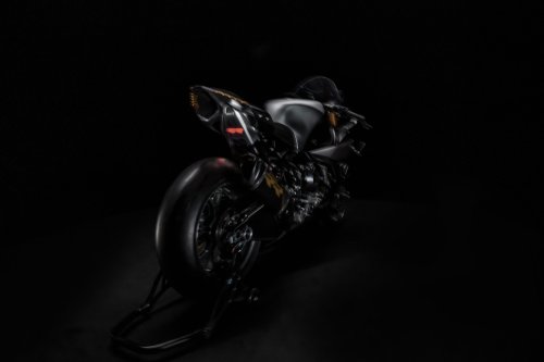 BMW Motorrad Concept RR presented at the Concorso d’Eleganza Villa d’Este show in France
