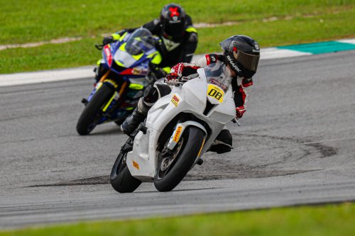 Pirelli Diablo Supercorsa V4 SC and SP, which sportsbike tyre is the one you should use?