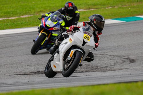Pirelli Diablo Supercorsa V4 SC and SP, which sportsbike tyre is the one you should use?