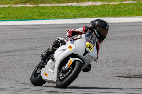 Pirelli Diablo Supercorsa V4 SC and SP, which sportsbike tyre is the one you should use?