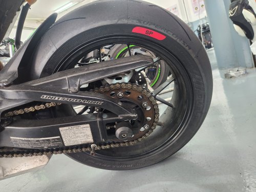 Pirelli Diablo Supercorsa V4 SC and SP, which sportsbike tyre is the one you should use?