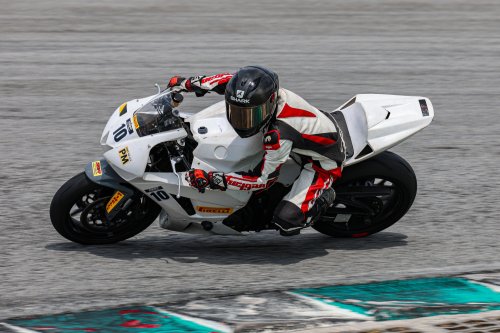Pirelli Diablo Supercorsa V4 SC and SP, which sportsbike tyre is the one you should use?