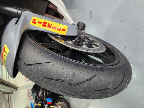 Pirelli Diablo Supercorsa V4 SC and SP, which sportsbike tyre is the one you should use?