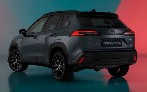 Toyota, Toyota Corolla GR, Toyota Corolla, Toyota Corolla Cross, Toyota GR Corolla, Toyota Corolla Cross facelift for Europe adds new head- and taillights, upgraded interior, GR Sport trim