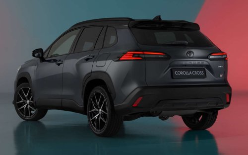 Toyota, Toyota Corolla GR, Toyota Corolla, Toyota Corolla Cross, Toyota GR Corolla, Toyota Corolla Cross facelift for Europe adds new head- and taillights, upgraded interior, GR Sport trim