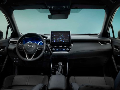 Toyota, Toyota Corolla GR, Toyota Corolla, Toyota GR Corolla, Toyota Corolla Cross facelift for Europe adds new head- and taillights, upgraded interior, GR Sport trim