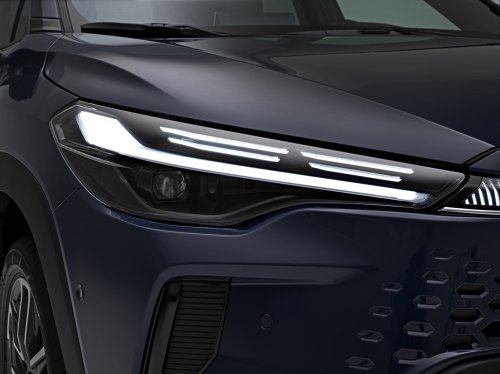 Toyota Corolla Cross facelift for Europe adds new head- and taillights, upgraded interior, GR Sport trim