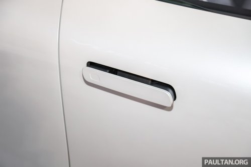 Zeekr 7X EV crossover on show, promo at PACE 2025