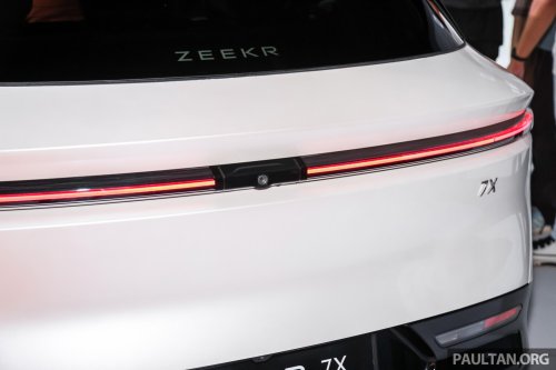 Zeekr 7X EV crossover on show, promo at PACE 2025