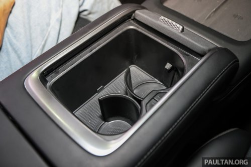 Zeekr 7X EV crossover on show, promo at PACE 2025