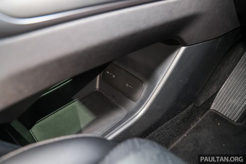 Zeekr 7X EV crossover on show, promo at PACE 2025