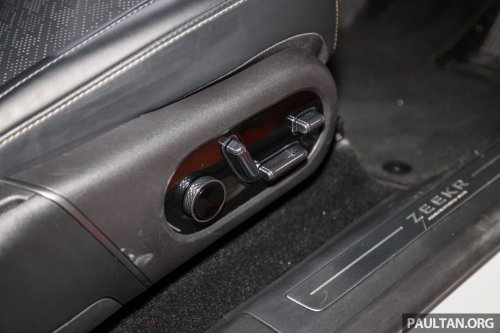 Zeekr 7X EV crossover on show, promo at PACE 2025