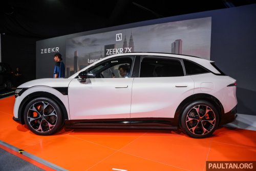Zeekr 7X EV crossover on show, promo at PACE 2025