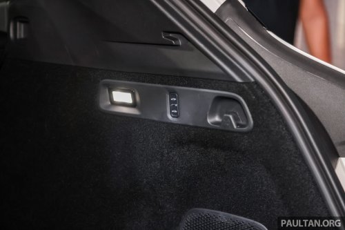 Zeekr 7X EV crossover on show, promo at PACE 2025