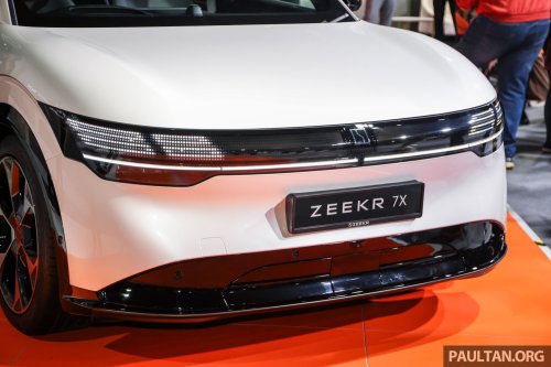 Zeekr 7X EV crossover on show, promo at PACE 2025