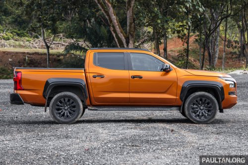 2025 Mitsubishi Triton Athlete vs Toyota Hilux Rogue – which pick-up truck should you buy in Malaysia?