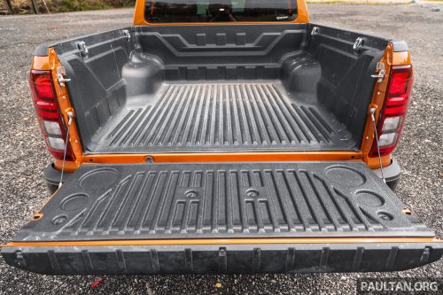 2025 Mitsubishi Triton Athlete vs Toyota Hilux Rogue – which pick-up truck should you buy in Malaysia?
