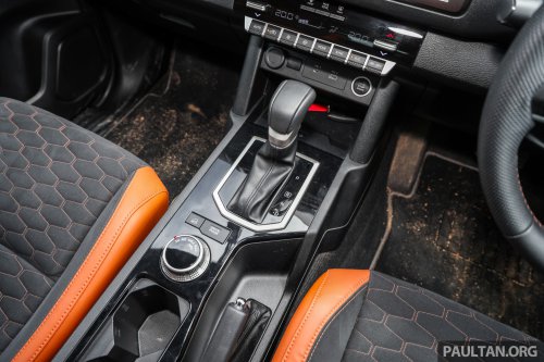 2025 Mitsubishi Triton Athlete vs Toyota Hilux Rogue – which pick-up truck should you buy in Malaysia?