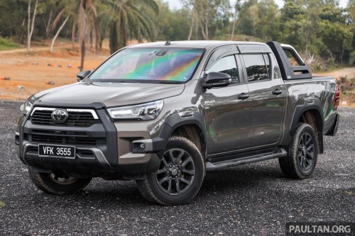 2025 Mitsubishi Triton Athlete vs Toyota Hilux Rogue – which pick-up truck should you buy in Malaysia?