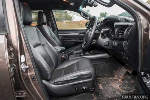 2025 Mitsubishi Triton Athlete vs Toyota Hilux Rogue – which pick-up truck should you buy in Malaysia?