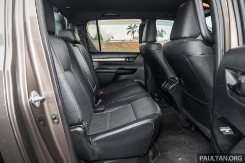 2025 Mitsubishi Triton Athlete vs Toyota Hilux Rogue – which pick-up truck should you buy in Malaysia?