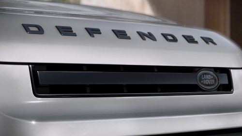 2026 Land Rover Defender facelift open for booking in Malaysia – mild design tweaks, 13.1-inch touchscreen