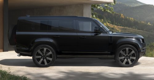 Land Rover Defender updated for 2026 model year – revised headlamps, larger 13.1-inch touchscreen