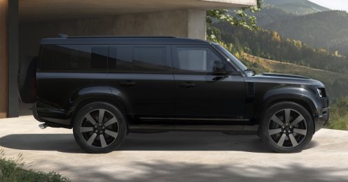 Land Rover Defender updated for 2026 model year – revised headlamps, larger 13.1-inch touchscreen