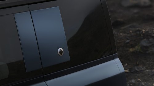 Land Rover Defender updated for 2026 model year – revised headlamps, larger 13.1-inch touchscreen