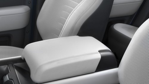 Land Rover Defender updated for 2026 model year – revised headlamps, larger 13.1-inch touchscreen