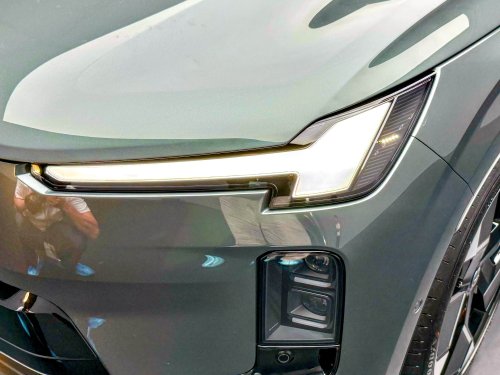 Volvo, Volvo XC70, PHEV, 2026 Volvo XC70 rolls off Taizhou production line; extended-range PHEV estimated at RM211k in China