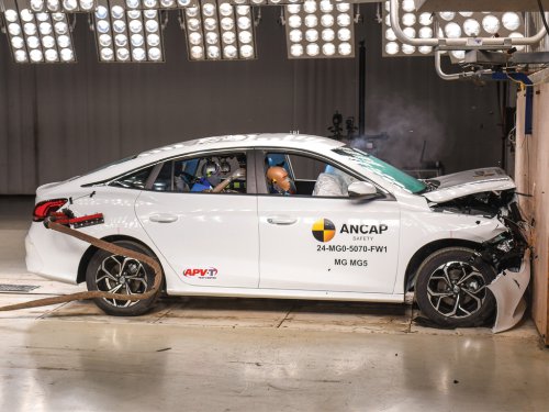 MG5 now rated three stars by ANCAP – seat belt pre-tensioners, seat belt reminders, AEB, lane keep fitted