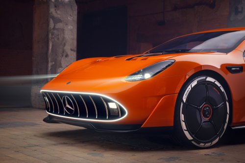 Mercedes-AMG Concept AMG GT XX – EV GT 4-Door replacement with over 1,360 PS, 850 kW DC charging