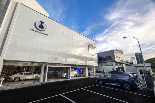 Denza, RM25m Denza Sisma Auto Glenmarie showroom opens