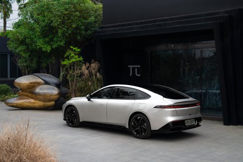 Dongfeng Nammi 06 SUV, 007 sedan in Malaysia soon