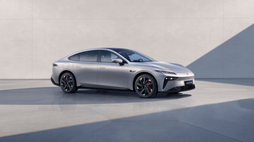 Dongfeng Nammi 06 SUV, 007 sedan in Malaysia soon