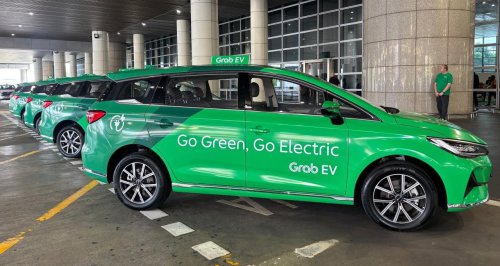 Grab Malaysia launches EV ride-hailing service from KLIA – 10 BYD M6 MPVs form the new electric fleet