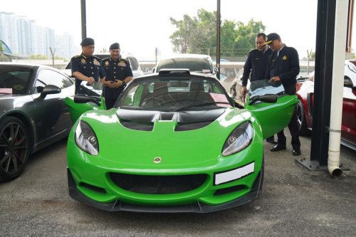 JPJ impounds 101 luxury vehicles for various traffic offences – no insurance, using plate of a different car