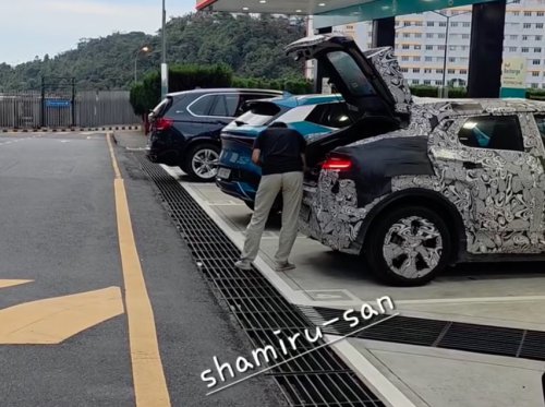 Perodua ‘QV-E’ EV parked next to BYD Atto 3 while testing shows good size, proportions; daring roofline